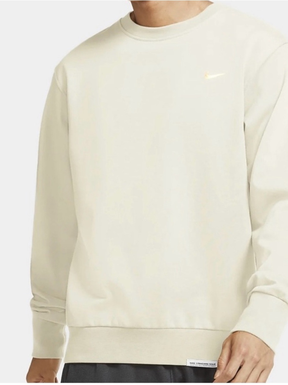 Nike standard issue men’s dry fit crew basketball top size M